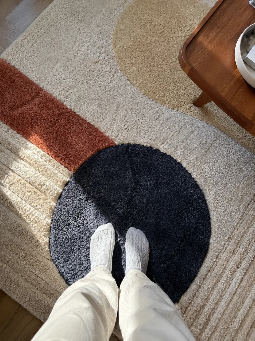 Cozy morning rug